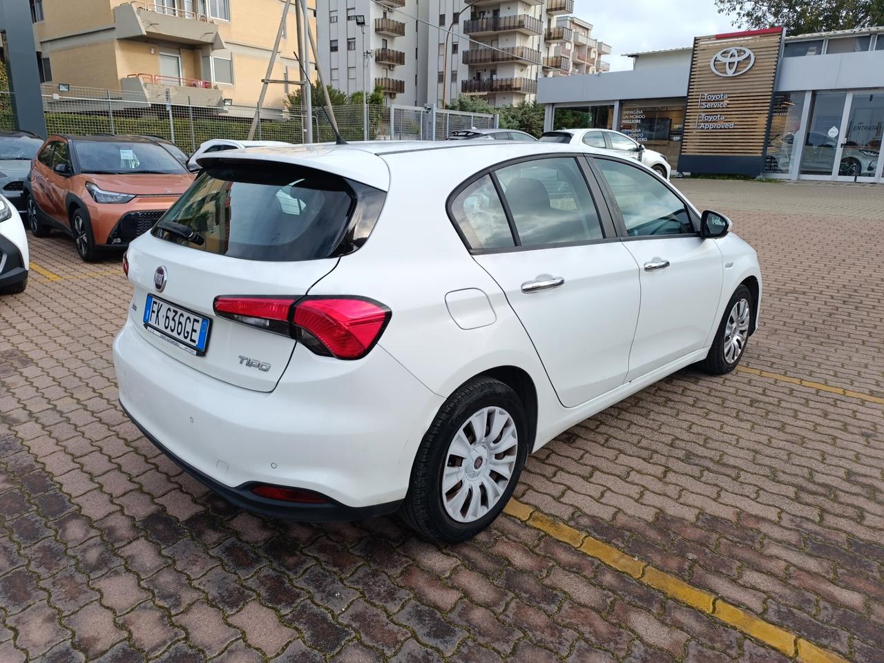 Fiat Tipo 1.3 Mjt S&S 5 porte Easy