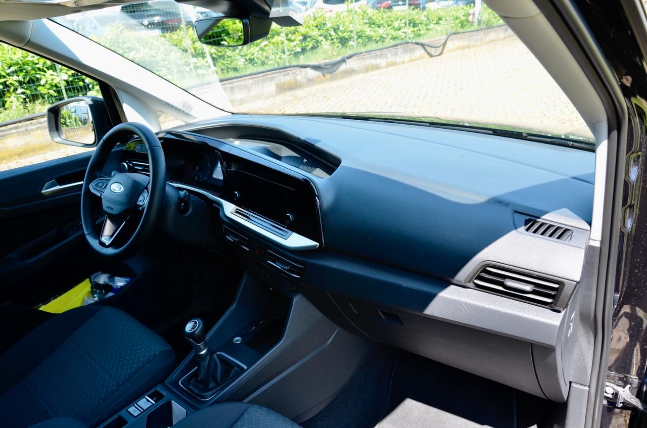 FORD TOURNEO CONNECT TITANIUM 1.5 114cv 7 POSTI, IVA COMPRESA, GARANZIA UFF FORD, UNICOPROPRIETARIO, UFF ITALIANA, EURO 6D, GANCIO TRAINO, APPLE ANDROID, PERMUTE