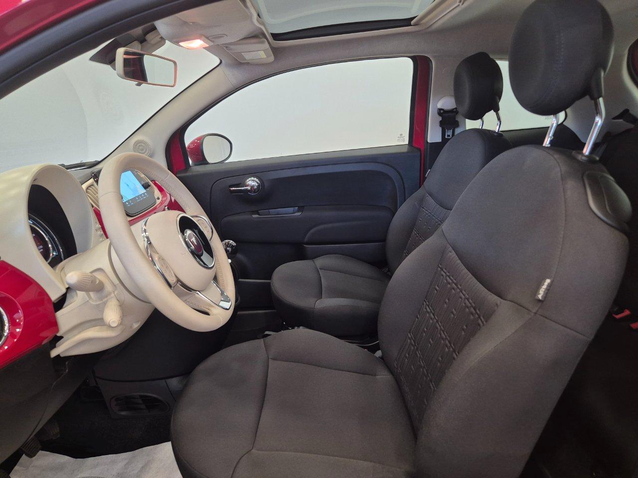 Fiat 500 1.0 hybrid Dolcevita 70cv !! PREZZO REALE !! - NEOPATENTATI - Carplay - Tetto Pano