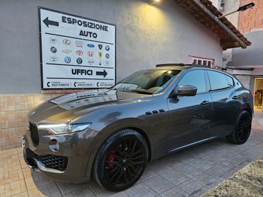 Maserati Levante V6 Diesel Gransport TETTO FULL