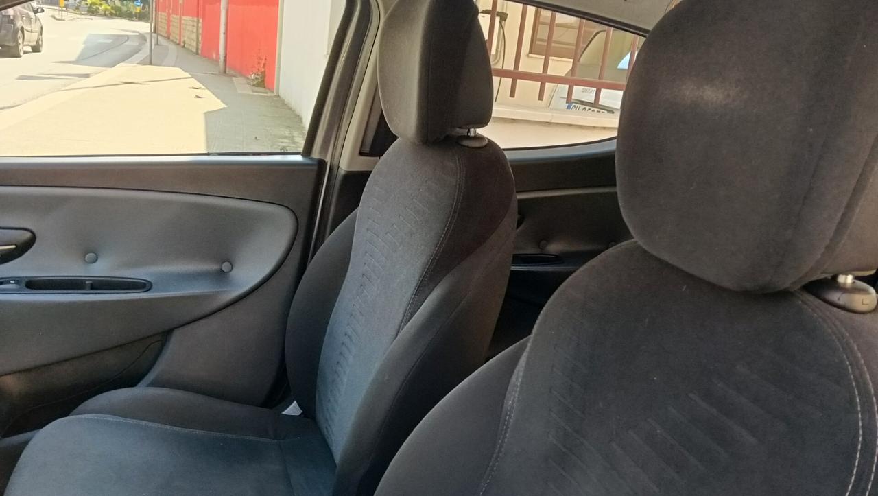 LANCIA YPSILON 1.2 B/GPL-GARANZIA FULL