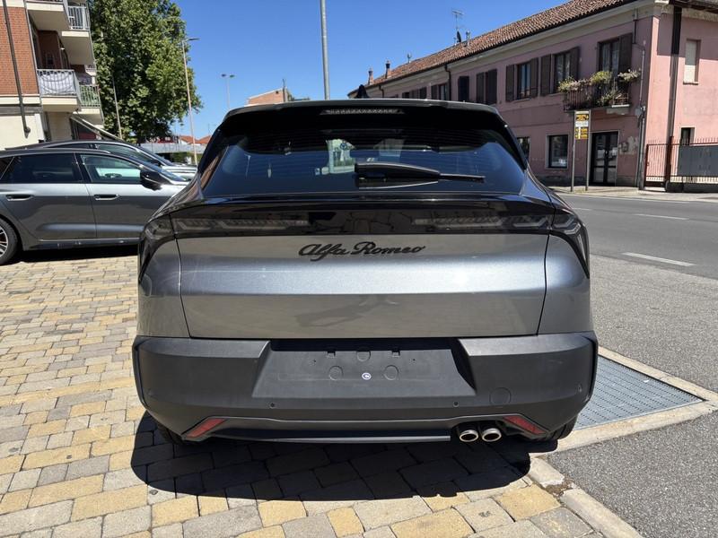 Alfa Romeo Junior 1.2 ibrida 145 cv edct6 FULL LED-APP CONNECT-17"