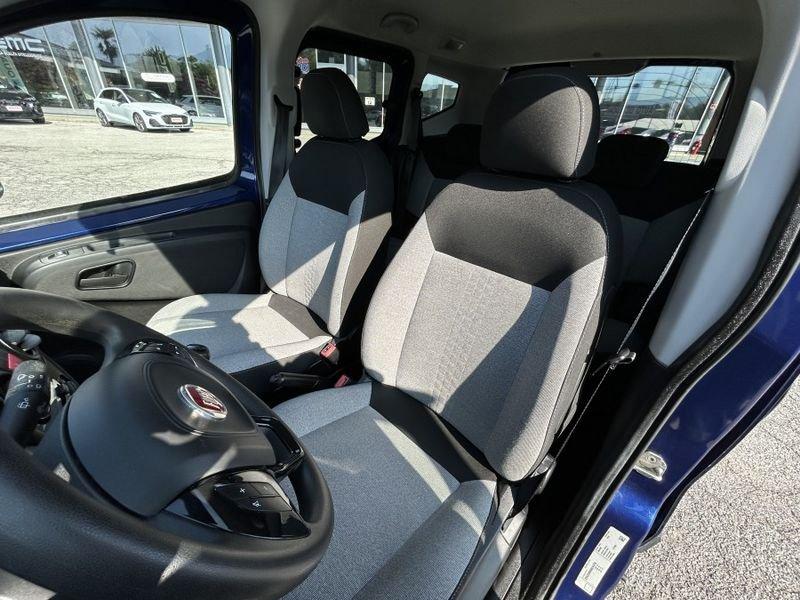 FIAT QUBO 1.4 77cv Lounge NAVI * 5 POSTI