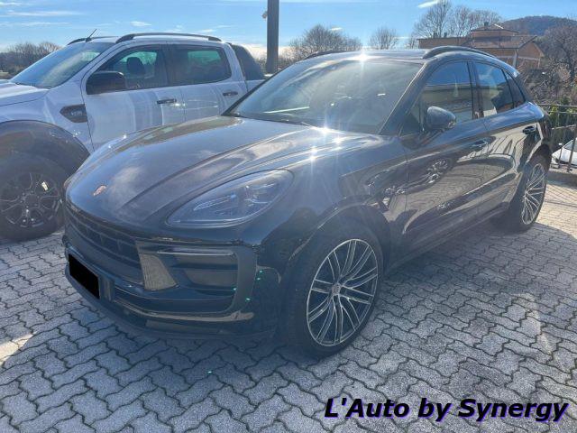 PORSCHE Macan 2.0