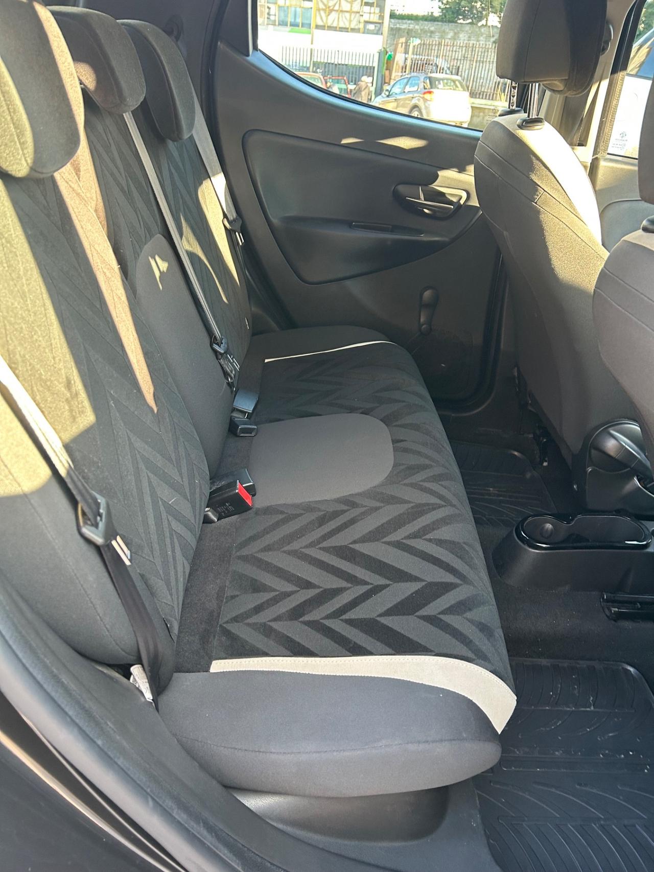 Lancia Ypsilon 1.2 69 CV 5 porte GPL Ecochic Gold