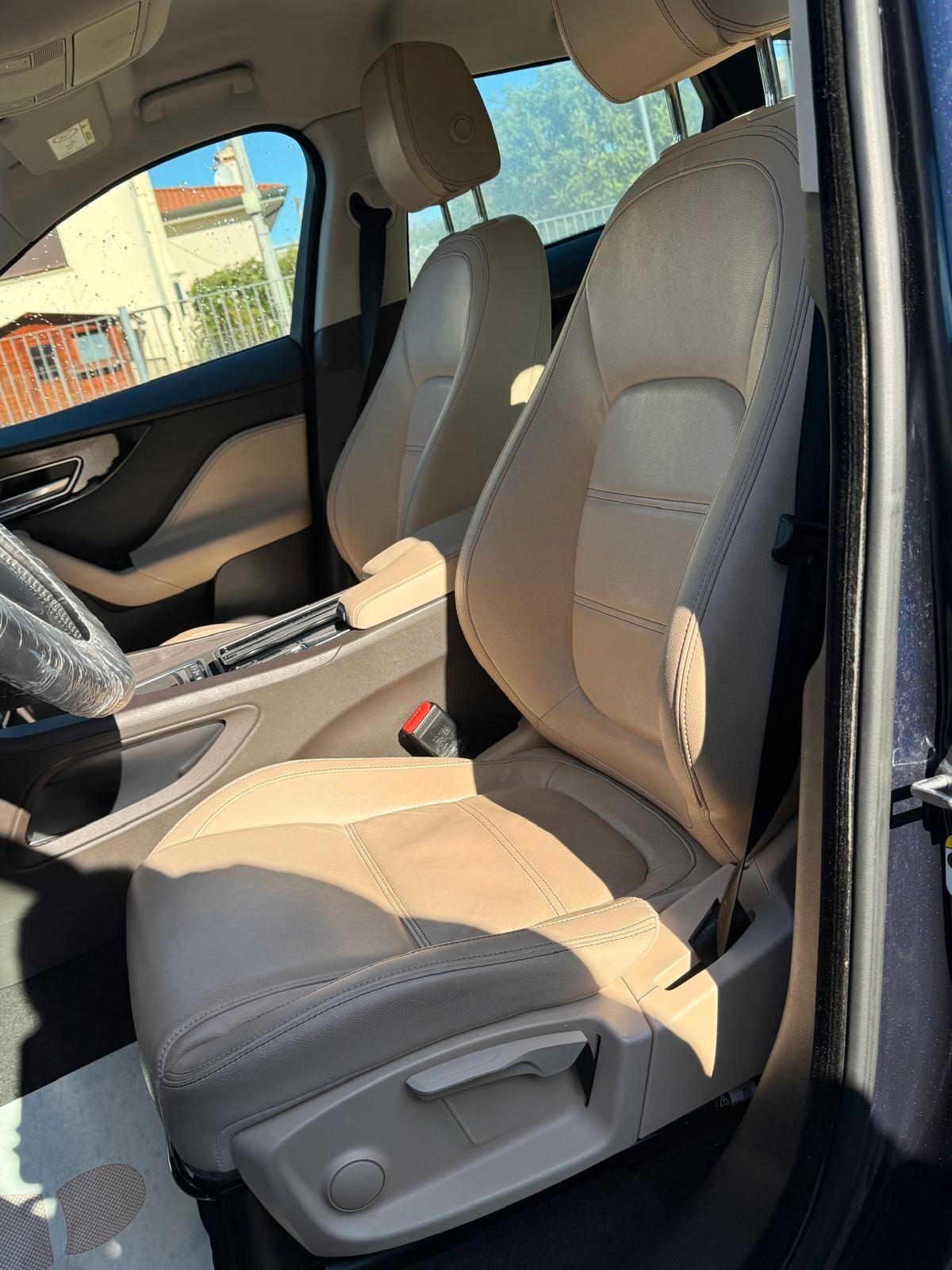 Jaguar F-Pace 2.0 D AWD