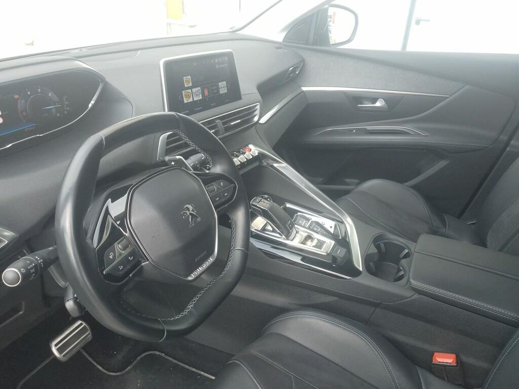 Peugeot 3008 1.5 BlueHDi Crossway EAT