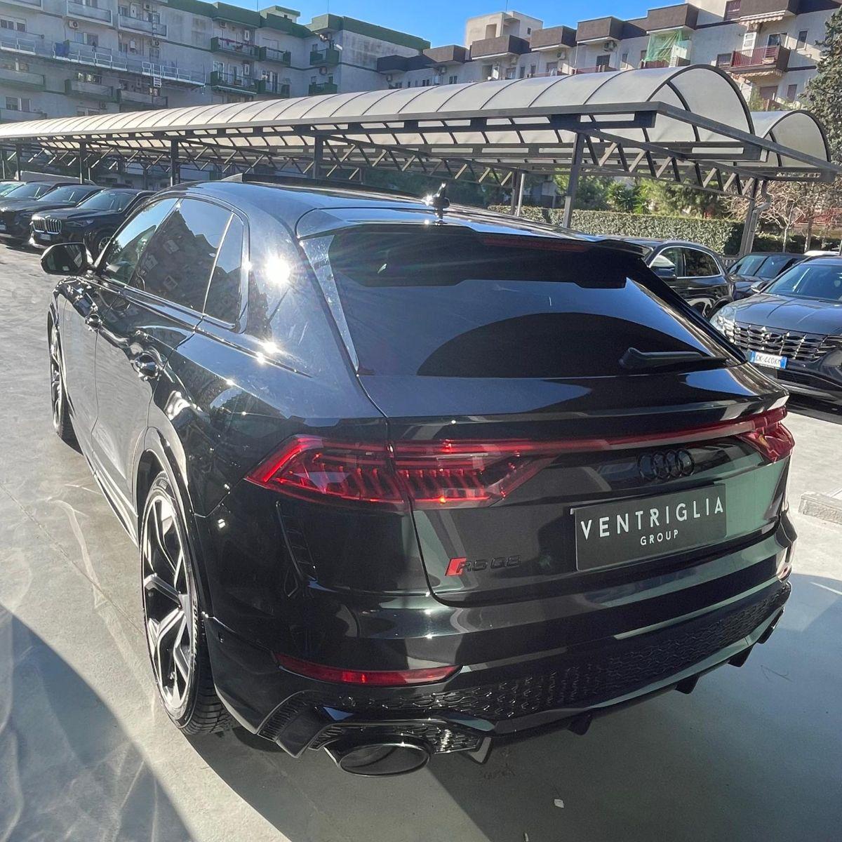 AUDI - RS Q8 PRONTA CONSEGNA
