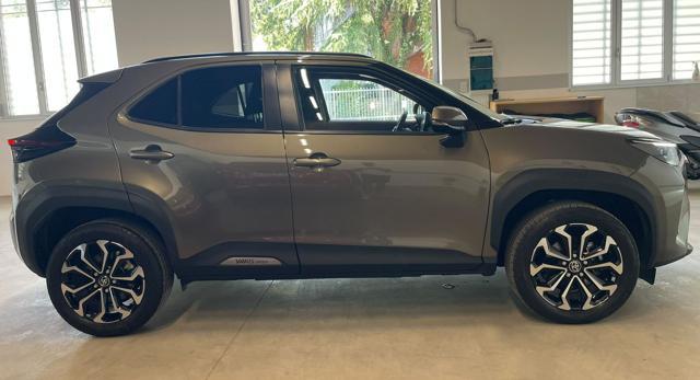 TOYOTA Yaris Cross 1.5 Hybrid 5p. E-CVT Trend pacchetto confort