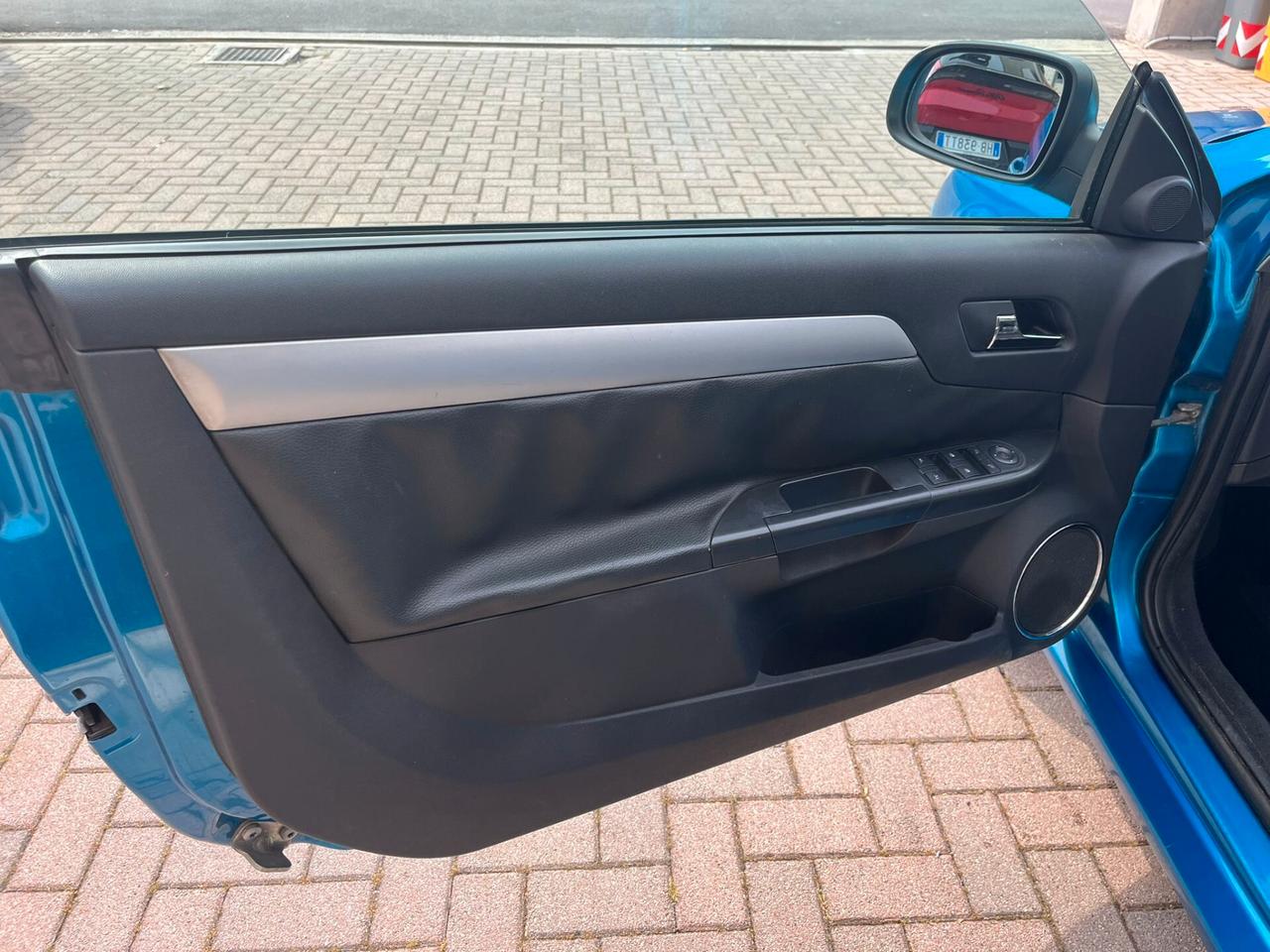 Opel Tigra CABRIO 1.3 DIESEL