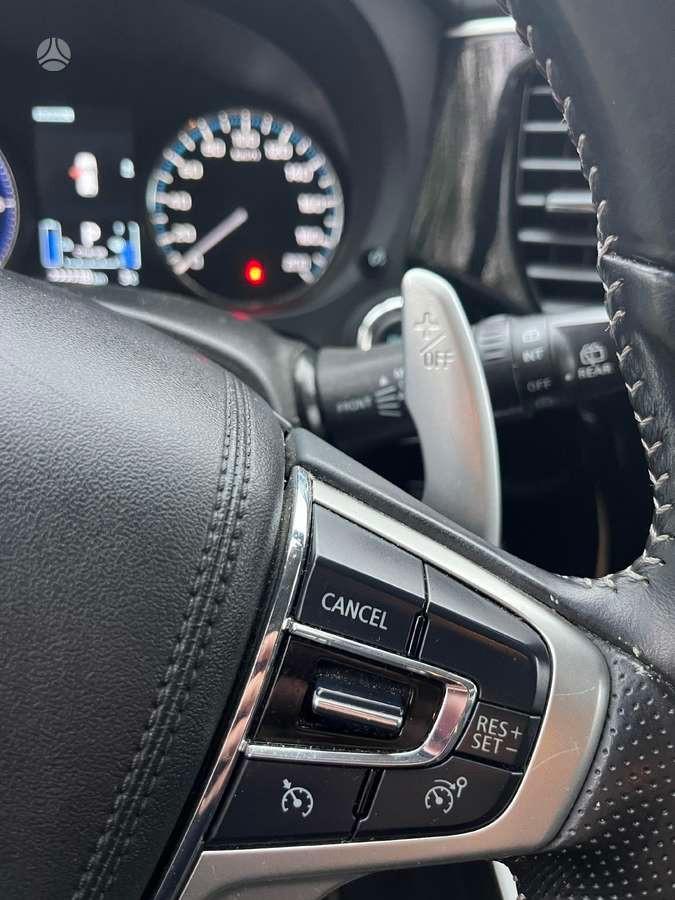 Mitsubishi Outlander 2.0 MIVEC 4WD PHEV Instyle Diamond SDA