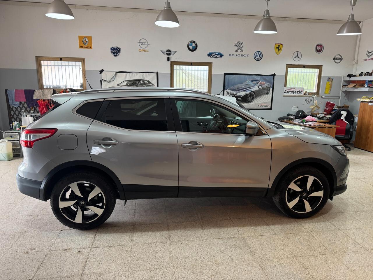 Nissan Qashqai 1.5 dCi N-Connecta TETTO-NAVI-XENON