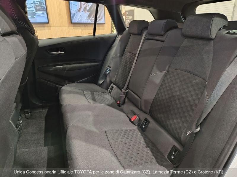 Toyota Corolla TS 2.0 Hybrid Active MY24