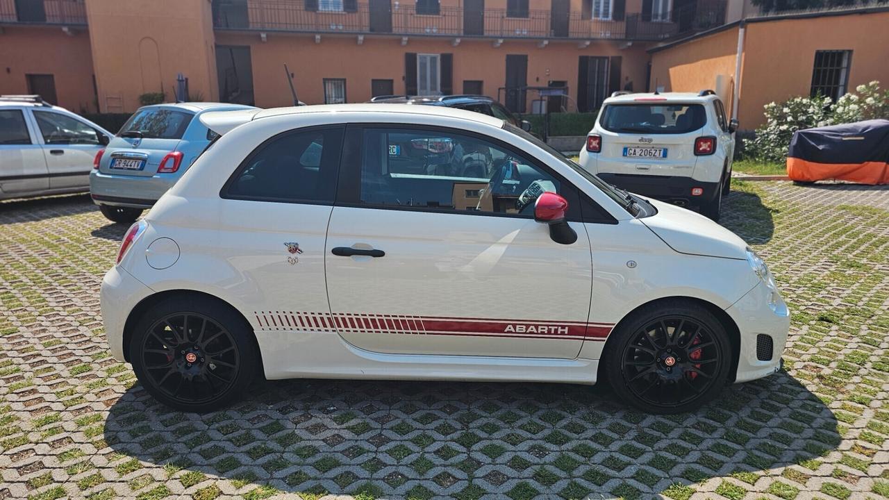 Abarth 595 1.4 Turbo T-Jet 180 CV Competizione