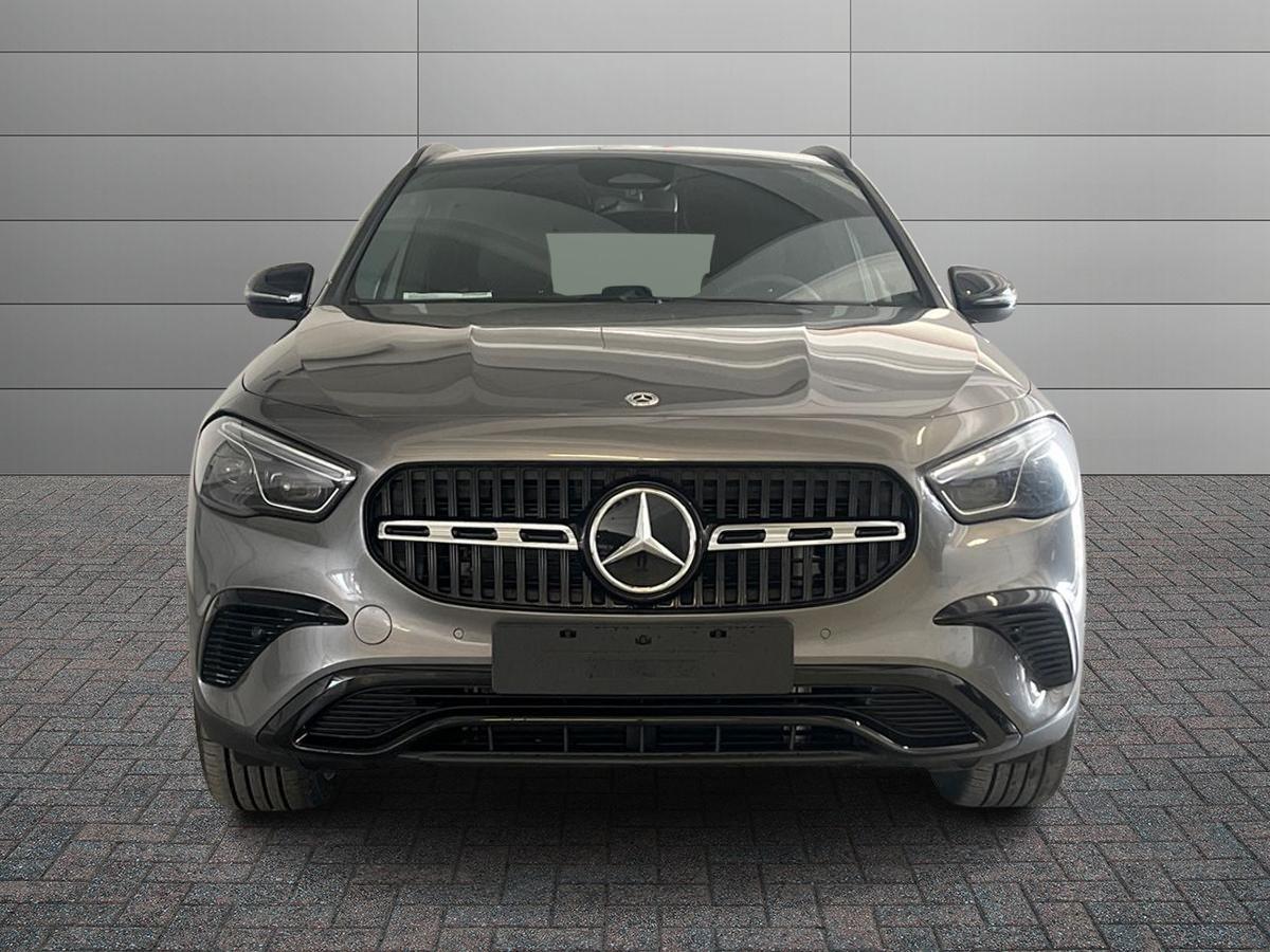 Mercedes-Benz GLA 200 d automatic