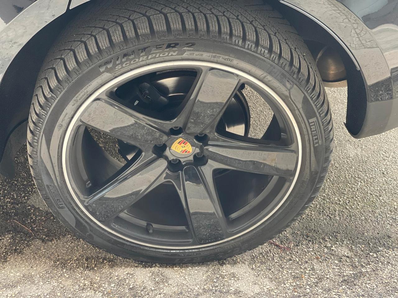 Porsche Macan 2.0 TETTO/FULL