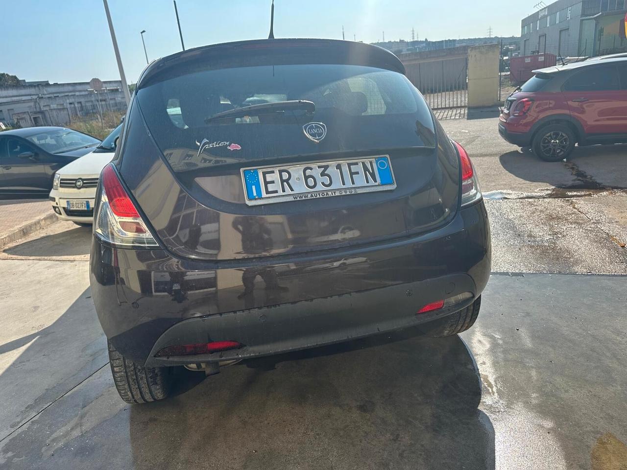 Lancia Ypsilon 1.3 DIESEL 120MILA KM