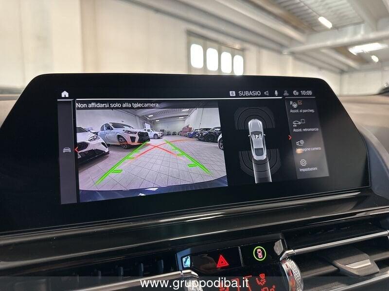 BMW Serie 8 G15 2018 Coupe Diesel 840d Coupe mhev 48V xdrive Individual Composition