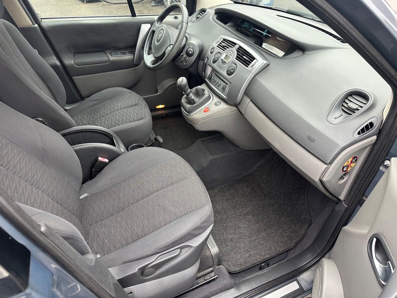 Renault Scenic Scénic 1.5 dCi/85CV Pack