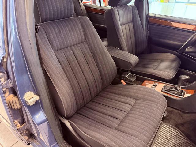 MERCEDES-BENZ E 220 ? 220E-16 cat ASI