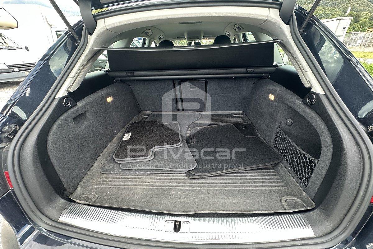 AUDI A4 2.0 TDI 120 CV Advanced