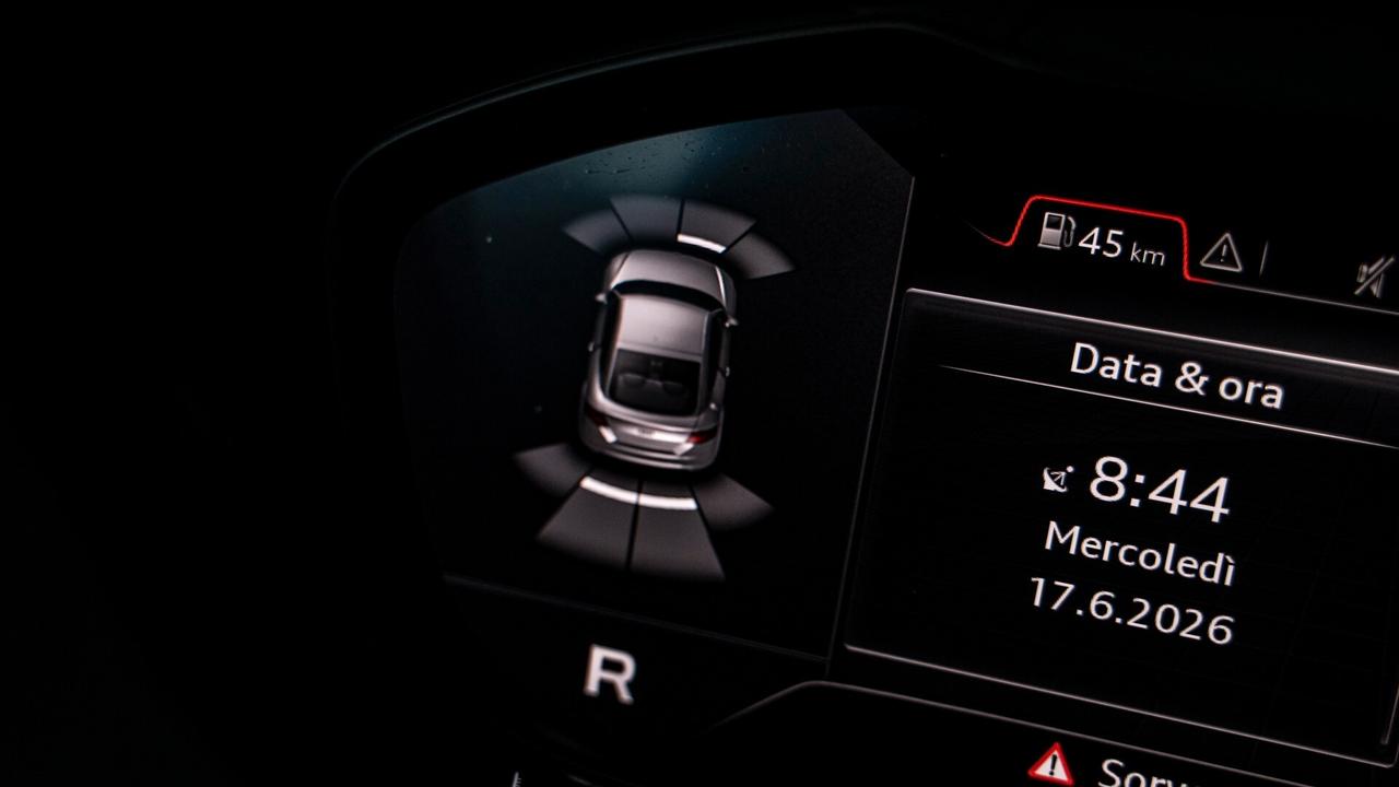Audi TT COUPE 1.8 TFSI S LINE TRONIC 19" XENO SEDILI VIRTUAL COCKPIT NAVI FULL OPTIONAL