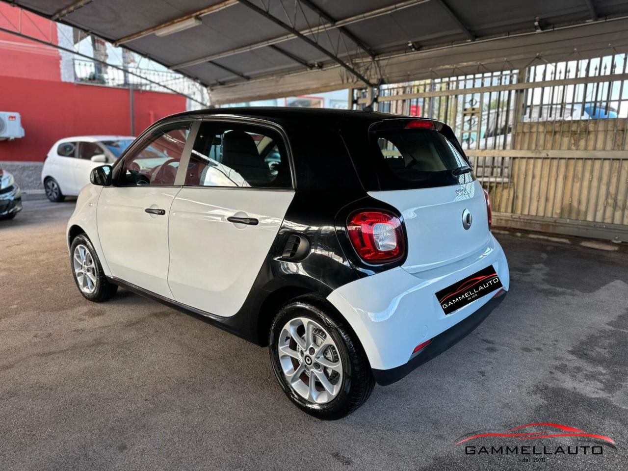 Smart ForFour 1.0 Youngster 71cv