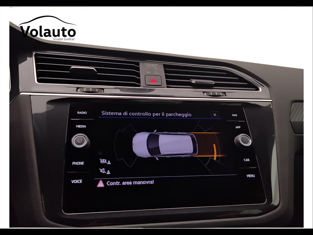 VOLKSWAGEN Tiguan II 2021 - Tiguan 1.5 tsi R-Line 150cv dsg