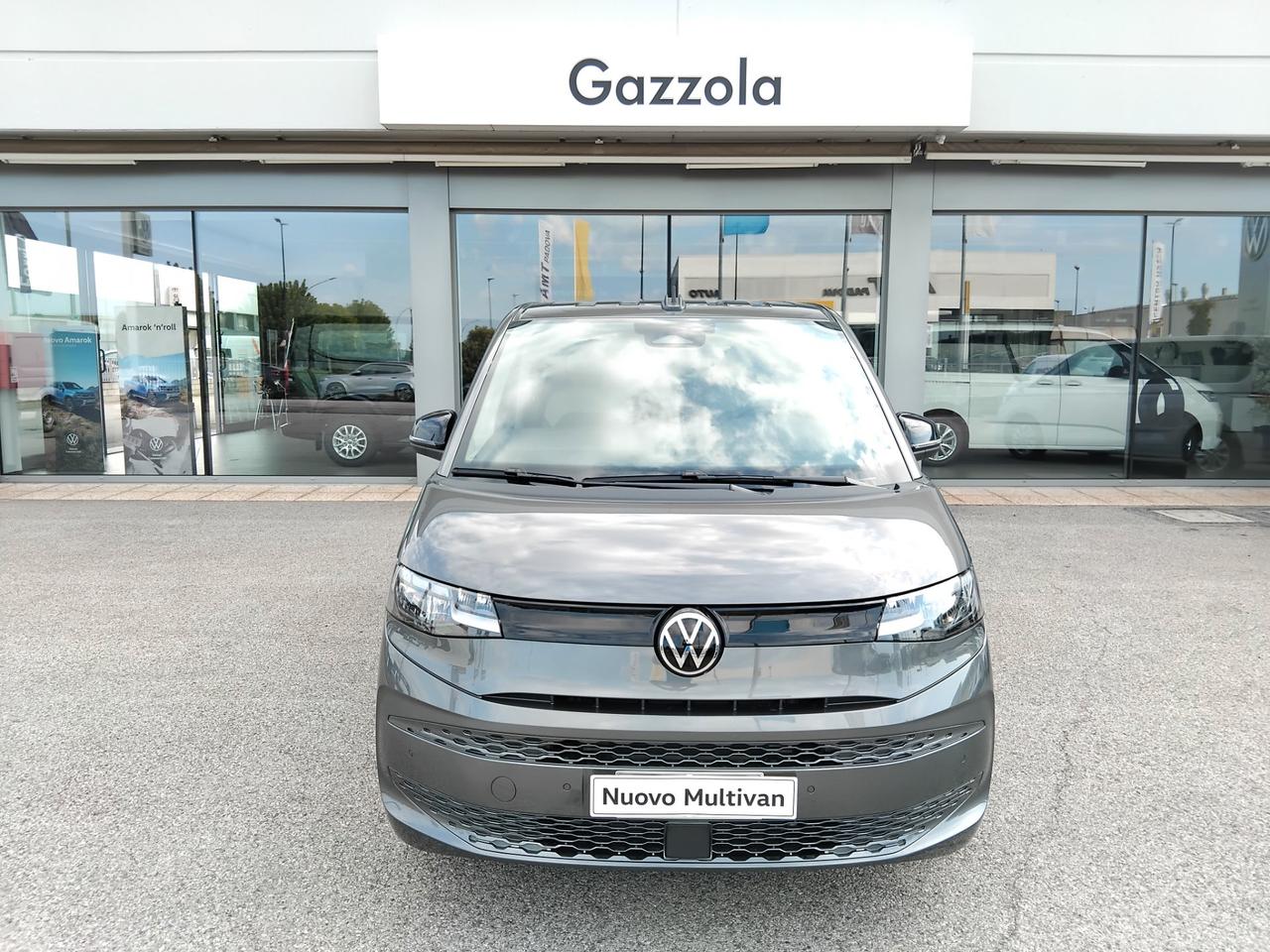 Volkswagen T7 Multivan SPACE PASSO LUNGO 8 POSTI 2.0TDI 110kW ant. DSG