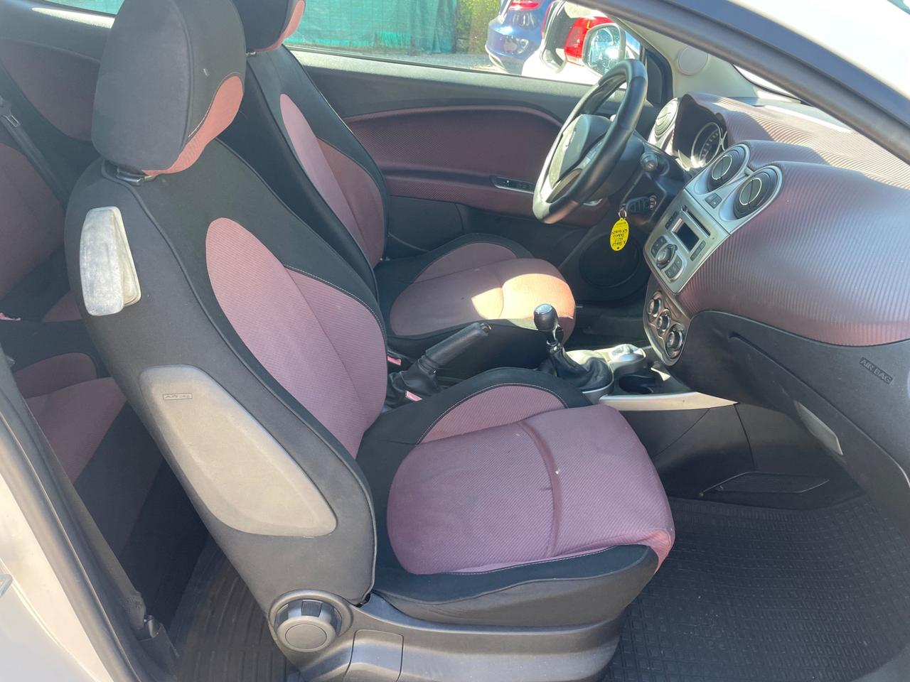 Alfa Romeo MiTo 1.3 JTDm-2 95 CV S&S Distinctive Sport Pack
