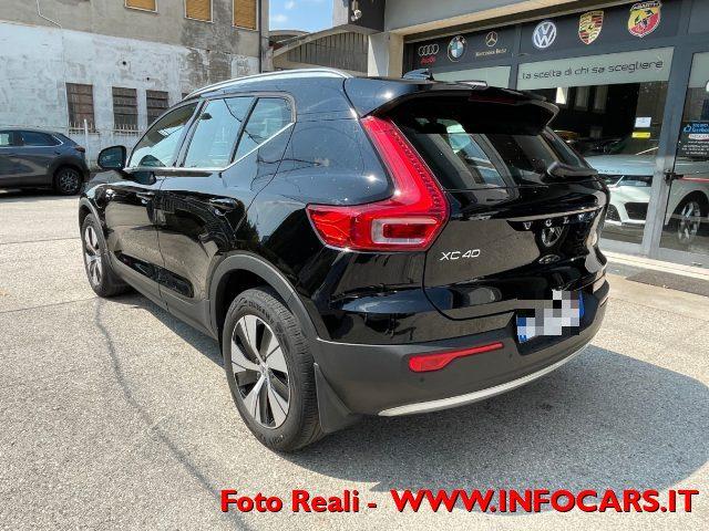 VOLVO XC40 T4 Recharge Plug-in Hybrid Inscription Expression