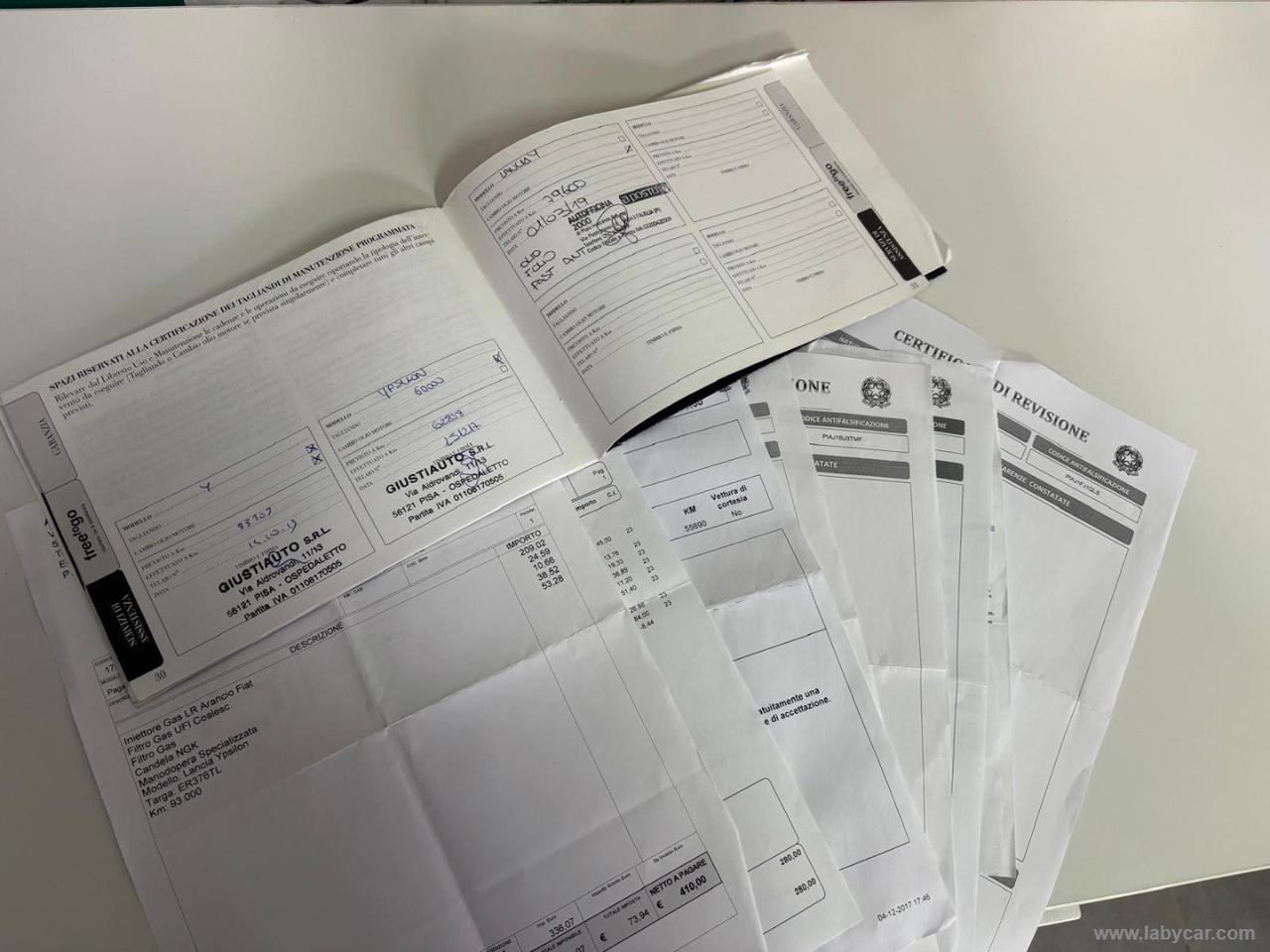 LANCIA Ypsilon 1.2 69 CV 5p. GPL Ecochic Ele. ELEFANTINO ROSA