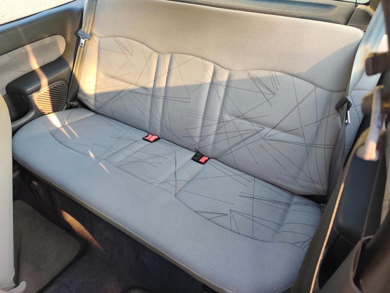 Renault Clio 1.2 16V Benz Dynamic