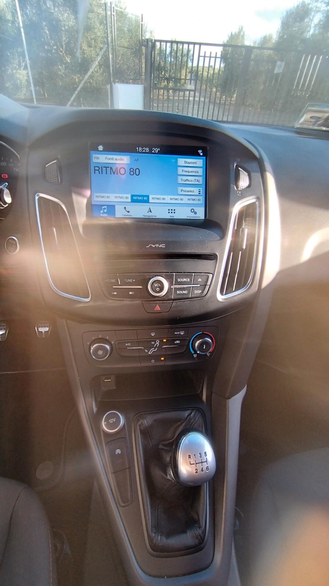 Ford Focus 1.5 TDCi 120 CV Start&Stop Powershift ST Line