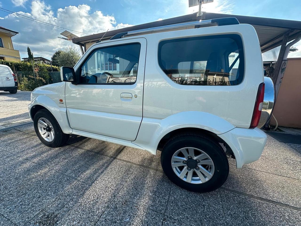 Suzuki Jimny 1.5 DDiS cat 4WD Special