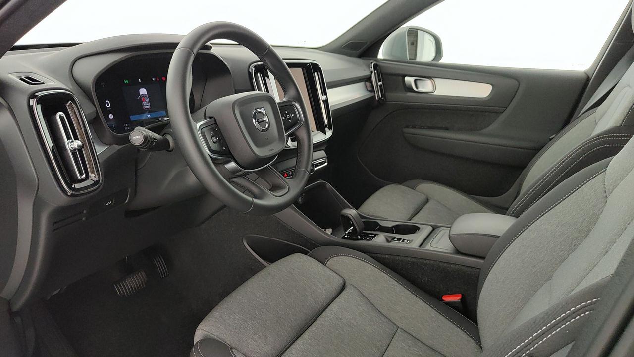 VOLVO XC40 2.0 b3 Core auto