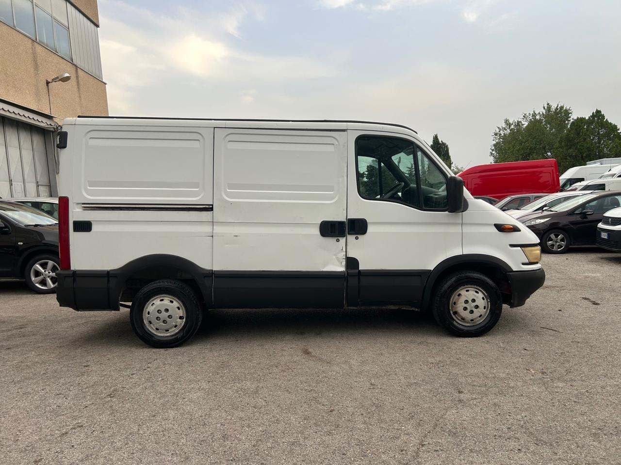 Iveco Daily 29L10V 2.3 Hpi TDI PC-TN Furgone L
