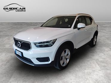 VOLVO XC40 - XC40 1.5 t3 Momentum 163cv my20