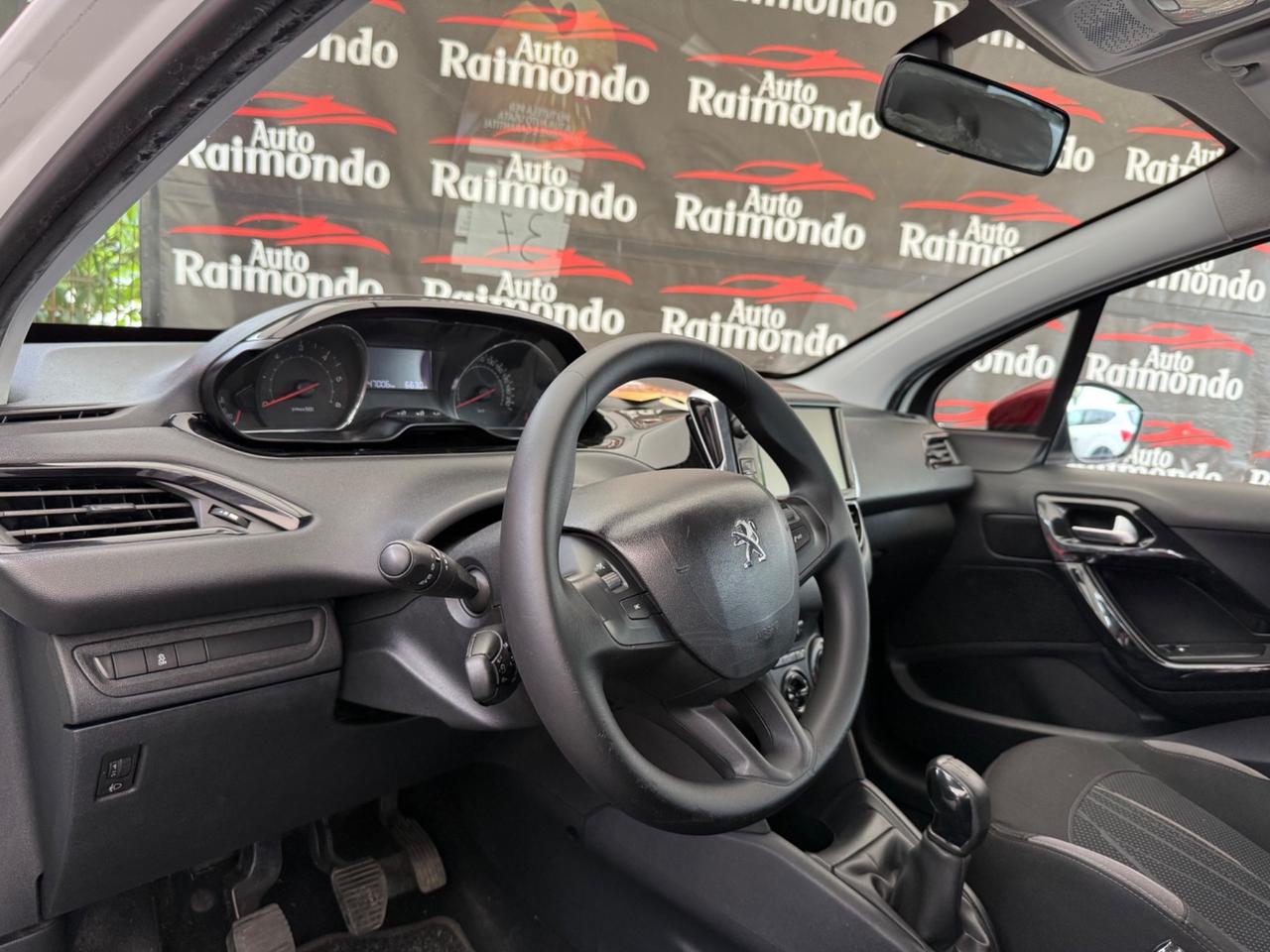 Peugeot 208 1.4 HDi 68 CV 5 porte