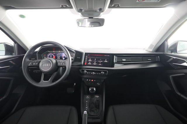 AUDI A1 A1 allstreet 30 TFSI S tronic Identity Contrast