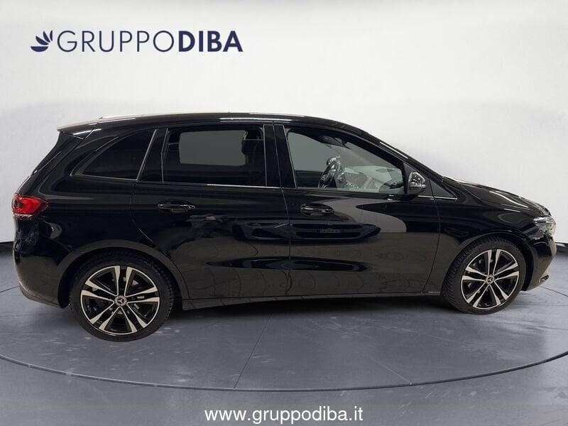 Mercedes-Benz Classe B - W247 2018 Diesel B 180 d Sport auto