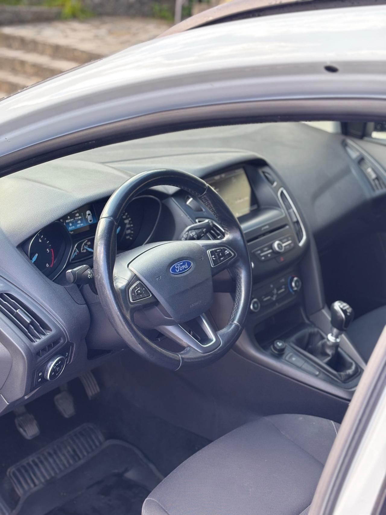 Ford Focus 1.5 95 CV OK NEOPATENTATI