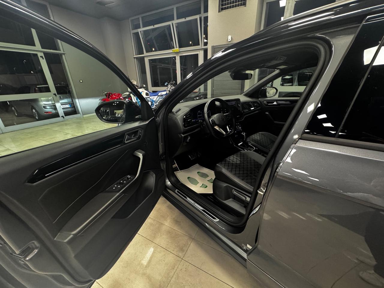 VOLKSWAGEN T ROC R-LINE 2022 DSG 2.0 TDI 150CV