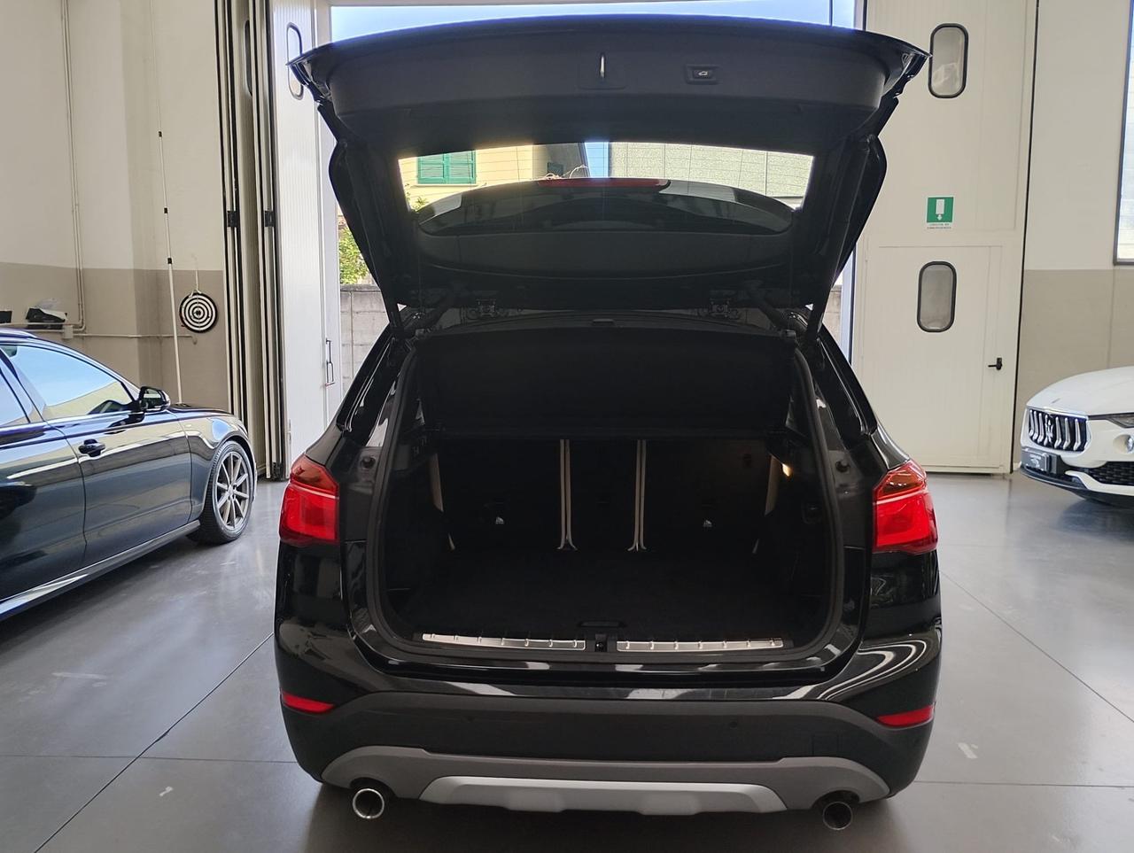 Bmw X1 sDrive18d xLine