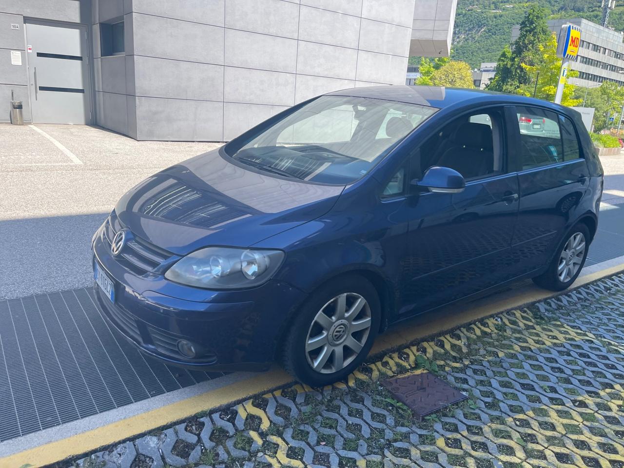 Volkswagen Golf Plus 2.0 16V TDI NEOPATENTATI