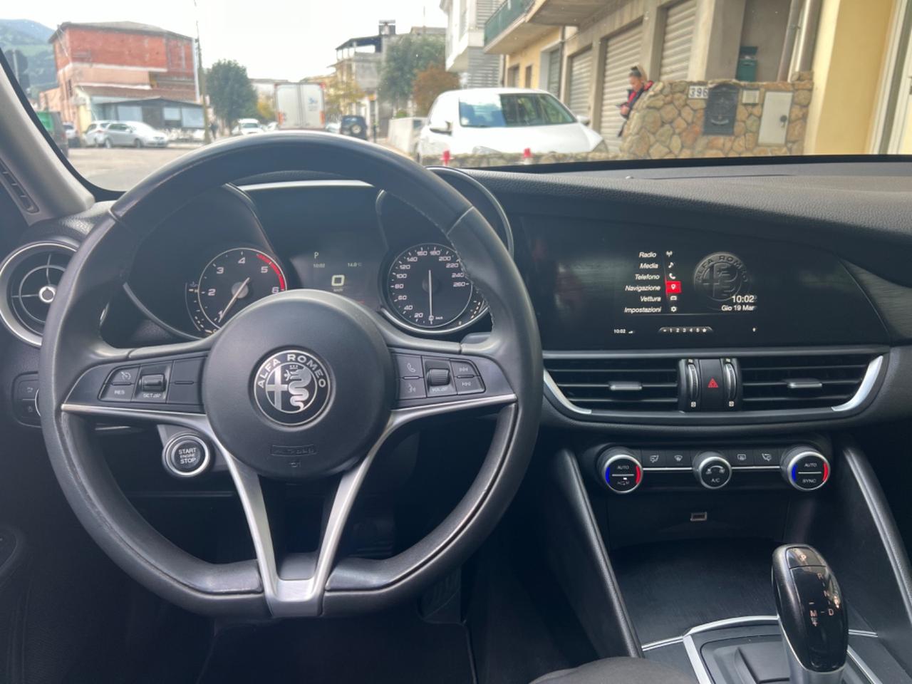 Alfa Romeo Giulia 2.2 Turbodiesel 150 CV AT8