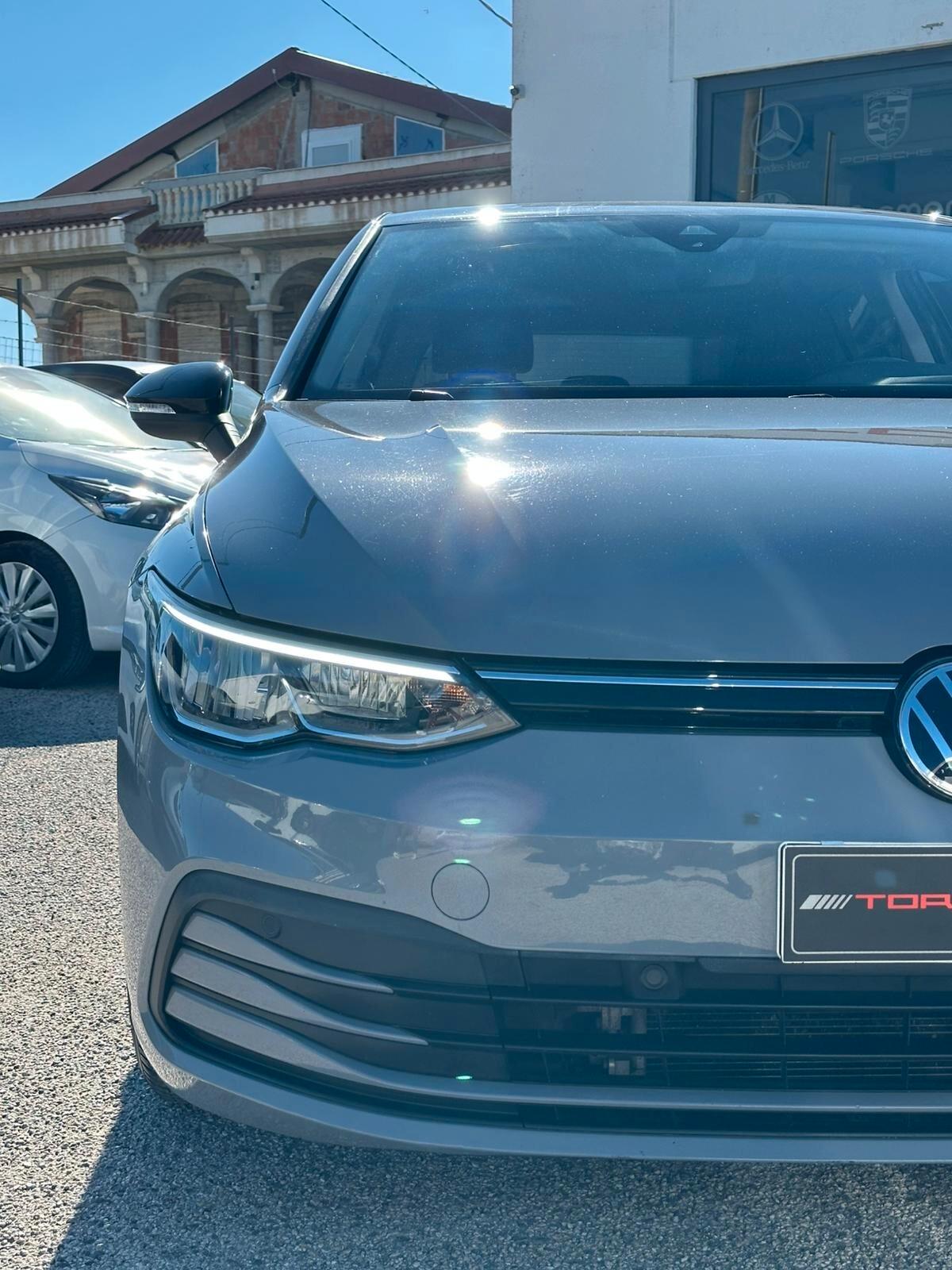 Volkswagen Golf VIII 2.0 TDI DSG UNITED