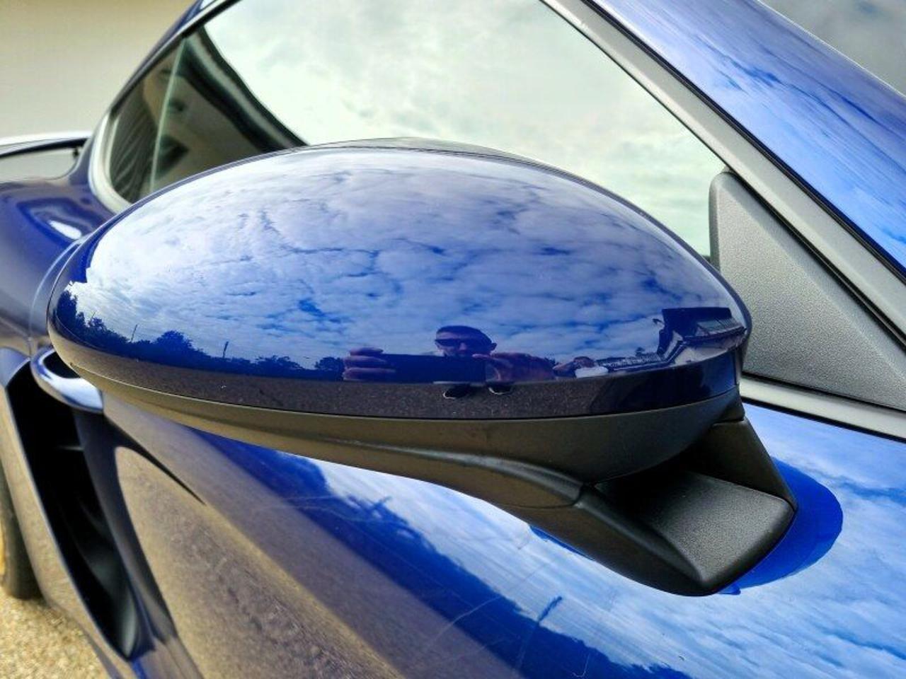 Porsche 718 Cayman GT4 PDK