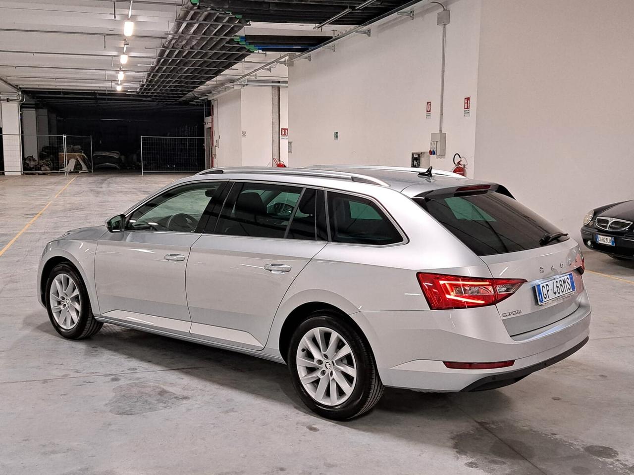 Skoda Superb 2.0 TDI EVO SCR 200CV Executive Wagon DSG Km.0