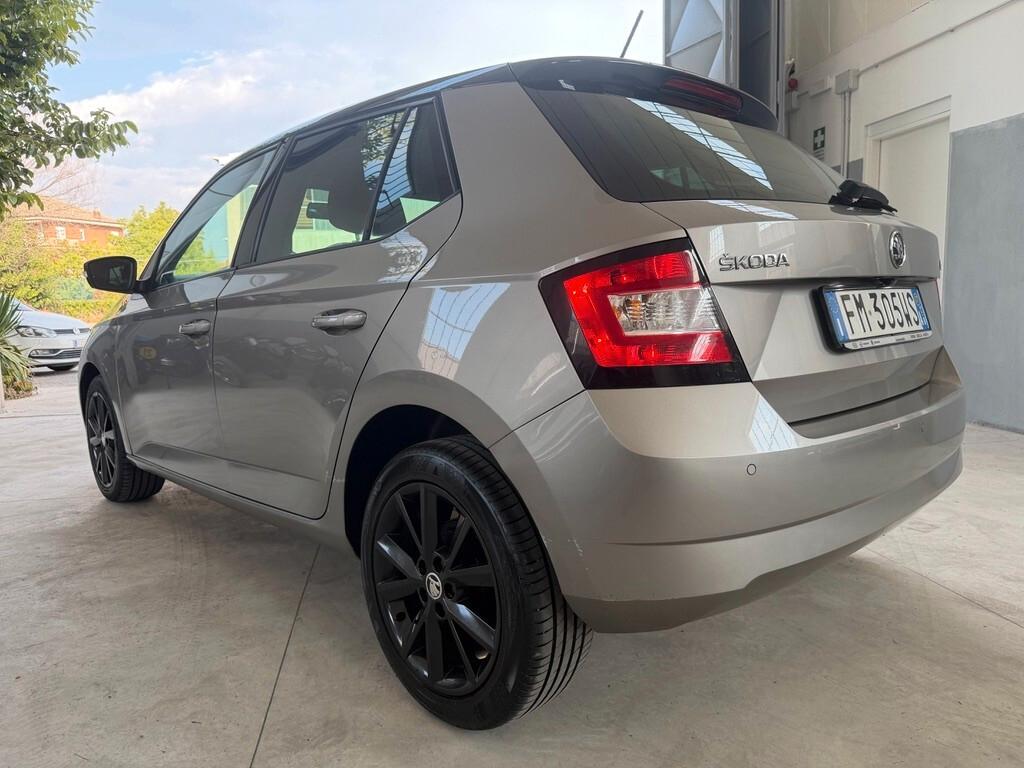 Skoda Fabia 1.0 MPI 75 CV Twin Color Design Edition Argento